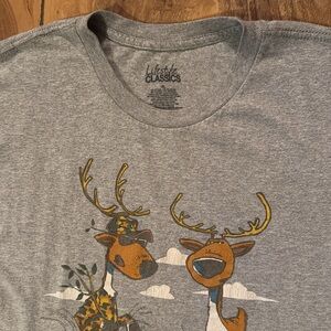 ..Funny deer hunting shirt🦌